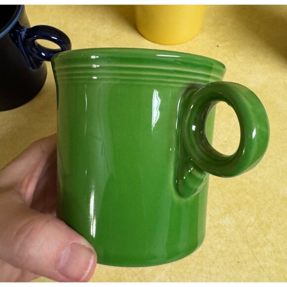 Set Of 4 HLC Fiesta USA Ceramic Coffee Mugs Green Yellow Navy Purple RETIRED - Picture 5 of 7